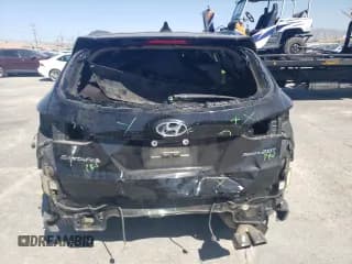 ✅ 2017 Hyundai Santa Fe 2.0T • VIN: 5XYZU4LA7HG493575 • Лот: 65985613. Опубликован ранее на Copart с пробегом 71 849 миль. Бесплатный доступ к архиву аукционных продаж из США и подробный отчёт об истории автомобиля на DreamBid. Изображение 6.