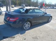 ✅ 2011 Mercedes-Benz E 550 • VIN: WDDKK7CF6BF088621 • Lot: 43837286. Listed on IAAI with 88,498 mi. Free auction sales archive from the USA and detailed vehicle history report at DreamBid. Image 4.