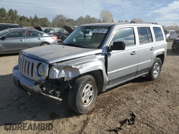 ✅ 2015 Jeep Patriot Sport • VIN: 1C4NJPBB2FD204455 • Lot: 91001505. Listed on Copart with 170,952 mi. Free auction sales archive from the USA and detailed vehicle history report at DreamBid. Image 1.