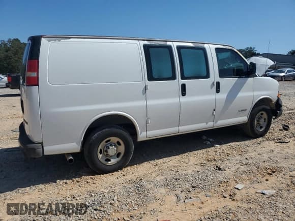 ✅ 2006 Chevrolet Express Cargo • VIN: 1GCGG25V361113552 • Lot: 69284255. Listed on Copart with 150,988 mi. Free auction sales archive from the USA and detailed vehicle history report at DreamBid. Image 3.