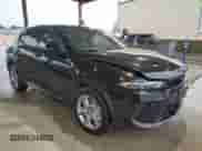 2024 Dodge Hornet R/T z VIN ZACPDFCW3R3A27407, wystawiony jako Copart lot #55059065 z przebiegiem 20 754 mil mil oraz Szkoda całkowita • Salvage title. Historia ofert i sprzedaży dostępna na DreamBid. Obrazek 4.