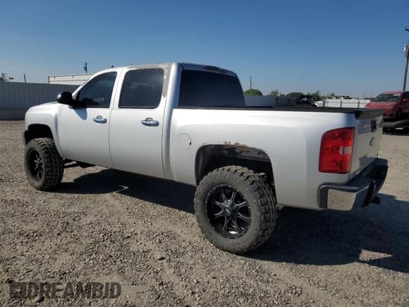 ✅ 2013 Chevrolet Silverado 1500 LT • VIN: 3GCPKSE75DG181804 • Lot: 69700044. Listed on Copart with 171,579 mi. Free auction sales archive from the USA and detailed vehicle history report at DreamBid. Image 2.