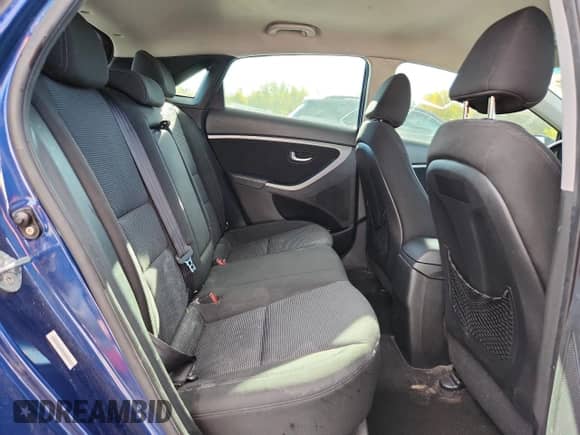 2013 Hyundai Elantra с VIN KMHD35LE4DU031145, выставлен на аукционе Copart как лот 86490975 с пробегом 155 573 миль миль и Списание • Salvage title. История ставок и продаж доступна на DreamBid. Изображение 10.