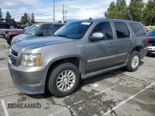 2008 Chevrolet Tahoe с VIN 1GNFC13528R207292, выставлен на аукционе Copart как лот 48617175 с пробегом 179 372 миль миль и Чистый • Clean title. История ставок и продаж доступна на DreamBid. Изображение 1.