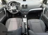 ✅ 2011 Chevrolet Aveo 1LT • VIN: KL1TD5DE4BB247198 • Lot: 56513235. Wystawiony na Copart z przebiegiem 135 379 mil. Bezpłatny archiwum sprzedaży aukcyjnych z USA i szczegółowy raport historii pojazdu na DreamBid. Zdjęcie 8.