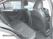 ✅ 2012 Volkswagen Jetta TDI w/Premium • VIN: 3VWLL7AJ6CM310950 • Lot: 41714429. Wystawiony na IAAI z przebiegiem 148 178 mil. Bezpłatny archiwum sprzedaży aukcyjnych z USA i szczegółowy raport historii pojazdu na DreamBid. Zdjęcie 8.