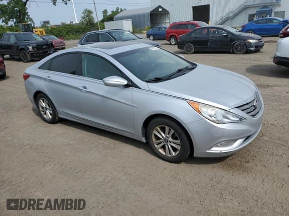 ✅ 2011 Hyundai Sonata GLS • VIN: 5NPEB4AC3BH281152 • Lot: 69027704. Listed on Copart with 165,558 mi. Free auction sales archive from the USA and detailed vehicle history report at DreamBid. Image 4.
