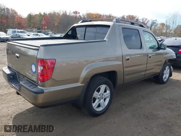 ✅ 2011 Honda Ridgeline RTL • VIN: 5FPYK1F58BB452988 • Лот: 43645683. Опубликован ранее на IAAI с пробегом 223 624 миль. Бесплатный доступ к архиву аукционных продаж из США и подробный отчёт об истории автомобиля на DreamBid. Изображение 18.