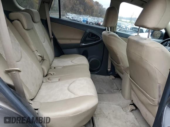 ✅ 2010 Toyota RAV4 • VIN: 2T3BF4DV7AW031909 • Лот: 90229185. Опубликован ранее на Copart с пробегом 222 816 миль. Бесплатный доступ к архиву аукционных продаж из США и подробный отчёт об истории автомобиля на DreamBid. Изображение 11.