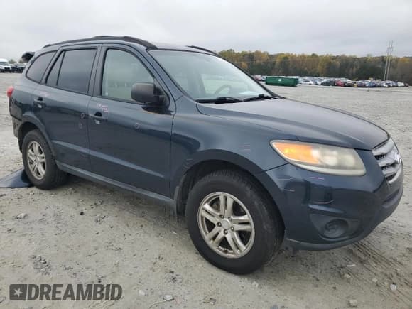 ✅ 2012 Hyundai Santa Fe GLS • VIN: 5XYZG3AB4CG108835 • Lot: 79826884. Listed on Copart with 248,564 mi. Free auction sales archive from the USA and detailed vehicle history report at DreamBid. Image 4.