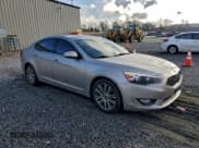 ✅ 2014 Kia Cadenza Premium • VIN: KNALN4D7XE5153246 • Lot: 94582685. Wystawiony na Copart z przebiegiem 126 995 mil. Bezpłatny archiwum sprzedaży aukcyjnych z USA i szczegółowy raport historii pojazdu na DreamBid. Zdjęcie 4.