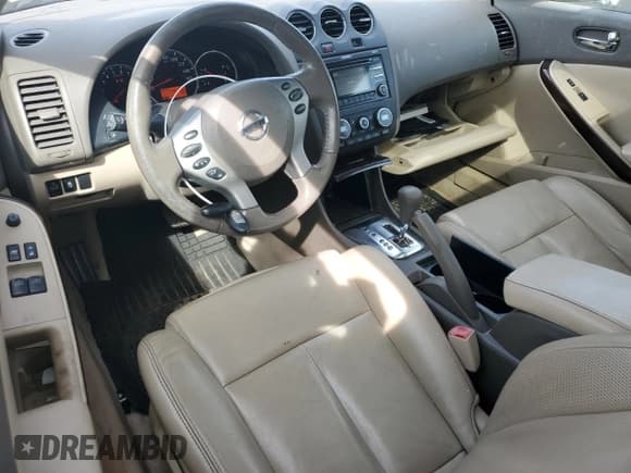 ✅ 2012 Nissan Altima SR • VIN: 1N4BL2EP5CC171109 • Лот: 70659995. Опубликован ранее на Copart с пробегом 176 305 миль. Бесплатный доступ к архиву аукционных продаж из США и подробный отчёт об истории автомобиля на DreamBid. Изображение 8.