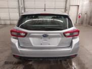 ✅ 2022 Subaru Impreza • VIN: 4S3GTAB64N3709887 • Lot: 42271447. Wystawiony na IAAI z przebiegiem 40 053 mil. Bezpłatny archiwum sprzedaży aukcyjnych z USA i szczegółowy raport historii pojazdu na DreamBid. Zdjęcie 17.