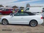 ✅ 2016 Audi A5 Premium • VIN: WAUD2AFH7GN001378 • Lot: 41599516. Wystawiony na IAAI z przebiegiem 62 266 mil. Bezpłatny archiwum sprzedaży aukcyjnych z USA i szczegółowy raport historii pojazdu na DreamBid. Zdjęcie 13.