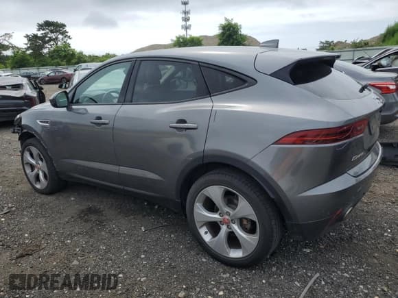 ✅ 2019 Jaguar E-Pace S • VIN: SADFJ2FX3K1Z63547 • Лот: 63861605. Опубликован ранее на Copart с пробегом 73 463 миль. Бесплатный доступ к архиву аукционных продаж из США и подробный отчёт об истории автомобиля на DreamBid. Изображение 2.