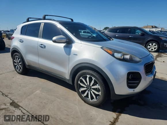 ✅ 2018 Kia Sportage EX • VIN: KNDPNCAC7J7367075 • Lot: 86546755. Listed on Copart with 138,746 mi. Free auction sales archive from the USA and detailed vehicle history report at DreamBid. Image 4.