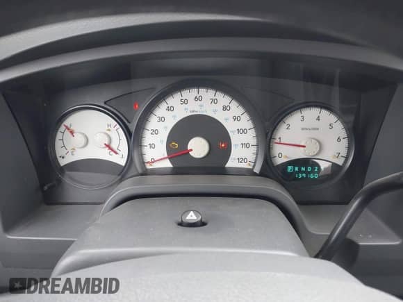 2007 Dodge Dakota ST z VIN 1D7HW22K57S242864, wystawiony jako IAAI lot #40887281 z przebiegiem 139 160 mil mil oraz . Historia ofert i sprzedaży dostępna na DreamBid. Obrazek 7.