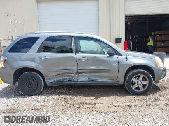 ✅ 2005 Chevrolet Equinox LT • VIN: 2CNDL63F156179056 • Лот: 42242233. Опубликован ранее на IAAI с пробегом 154 194 миль. Бесплатный доступ к архиву аукционных продаж из США и подробный отчёт об истории автомобиля на DreamBid. Изображение 13.