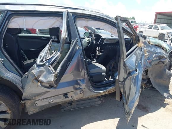 ✅ 2022 Volkswagen Taos S • VIN: 3VVMX7B20NM038239 • Лот: 42558228. Опубликован ранее на IAAI с пробегом Не указан. Бесплатный доступ к архиву аукционных продаж из США и подробный отчёт об истории автомобиля на DreamBid. Изображение 12.