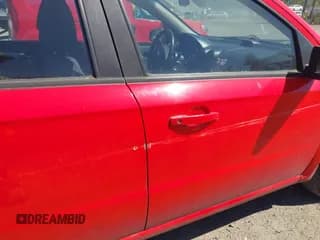 ✅ 2010 Chevrolet Aveo 1LT • VIN: KL1TD5DE9AB094395 • Lot: 42374214. Wystawiony na IAAI z przebiegiem 195 893 mil. Bezpłatny archiwum sprzedaży aukcyjnych z USA i szczegółowy raport historii pojazdu na DreamBid. Zdjęcie 6.