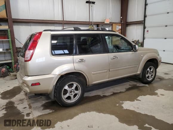 ✅ 2006 Nissan X-Trail XE • VIN: JN8BT08V76W206037 • Lot: 81773964. Listed on Copart with 175,737 mi. Free auction sales archive from the USA and detailed vehicle history report at DreamBid. Image 3.