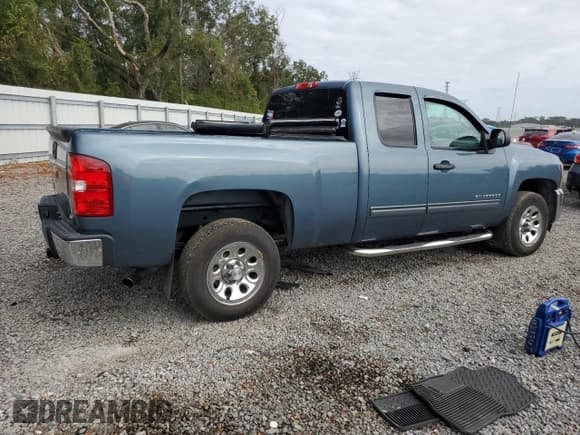 ✅ 2012 Chevrolet Silverado 1500 LS • VIN: 1GCRCREA4CZ120064 • Lot: 77922894. Listed on Copart with 47,092 mi. Free auction sales archive from the USA and detailed vehicle history report at DreamBid. Image 3.