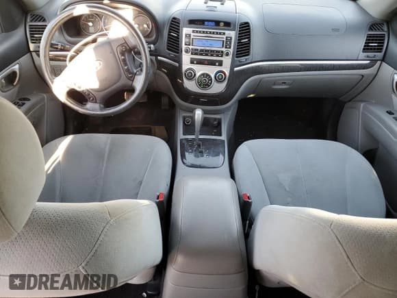 ✅ 2008 Hyundai Santa Fe GLS • VIN: 5NMSG73D38H202807 • Lot: 73045054. Listed on Copart with 122,054 mi. Free auction sales archive from the USA and detailed vehicle history report at DreamBid. Image 8.