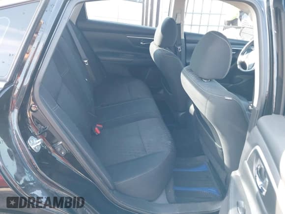 ✅ 2018 Nissan Altima S • VIN: 1N4AL3AP9JC200471 • Lot: 43529522. Listed on IAAI with 124,942 mi. Free auction sales archive from the USA and detailed vehicle history report at DreamBid. Image 8.