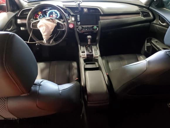 ✅ 2021 Honda Civic EX-L • VIN: 2HGFC1F70MH701863 • Lot: 84587385. Listed on Copart with 47,976 mi. Free auction sales archive from the USA and detailed vehicle history report at DreamBid. Image 8.