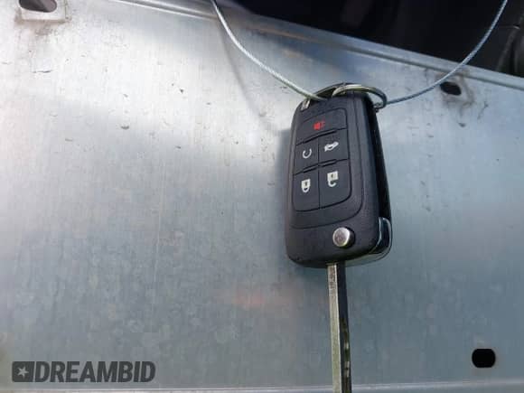 2015 Chevrolet Malibu LT z VIN 1G11C5SL8FF134236, wystawiony jako IAAI lot #42448445 z przebiegiem 167 874 mil mil oraz . Historia ofert i sprzedaży dostępna na DreamBid. Obrazek 11.