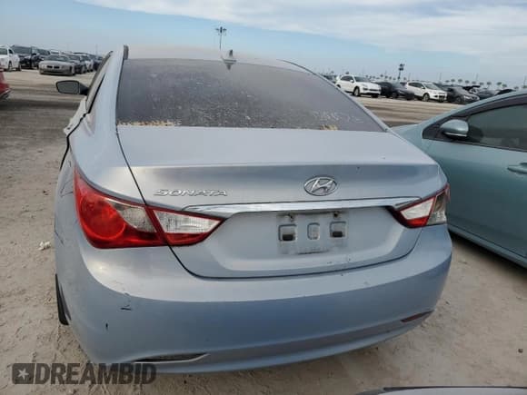 ✅ 2012 Hyundai Sonata GLS • VIN: 5NPEB4AC6CH464126 • Lot: 76027754. Wystawiony na Copart z przebiegiem Nie podano. Bezpłatny archiwum sprzedaży aukcyjnych z USA i szczegółowy raport historii pojazdu na DreamBid. Zdjęcie 6.