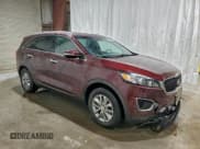 ✅ 2017 Kia Sorento LX • VIN: 5XYPG4A35HG260720 • Лот: 95199225. Опубликован ранее на Copart с пробегом 104 771 миль. Бесплатный доступ к архиву аукционных продаж из США и подробный отчёт об истории автомобиля на DreamBid. Изображение 4.