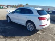 ✅ 2018 Audi Q5 Prestige • VIN: WA1CNAFY1J2061004 • Lot: 43578994. Listed on IAAI with 33,789 mi. Free auction sales archive from the USA and detailed vehicle history report at DreamBid. Image 3.