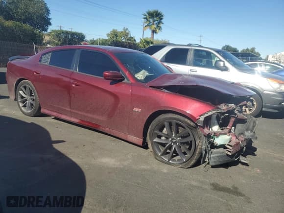 ✅ 2019 Dodge Charger Scat Pack • VIN: 2C3CDXGJ6KH646445 • Lot: 90696995. Listed on Copart with 62,753 mi. Free auction sales archive from the USA and detailed vehicle history report at DreamBid. Image 4.