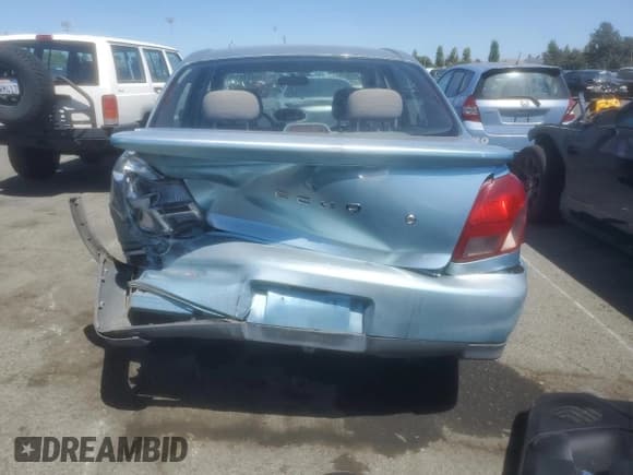 ✅ 2001 Toyota ECHO • VIN: JTDBT123210146222 • Lot: 69037214. Listed on Copart with 235,532 mi. Free auction sales archive from the USA and detailed vehicle history report at DreamBid. Image 6.