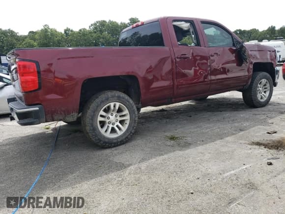 ✅ 2017 Chevrolet Silverado 1500 LT • VIN: 1GCVKREC8HZ212336 • Лот: 68486034. Опубликован ранее на Copart с пробегом 105 719 миль. Бесплатный доступ к архиву аукционных продаж из США и подробный отчёт об истории автомобиля на DreamBid. Изображение 3.
