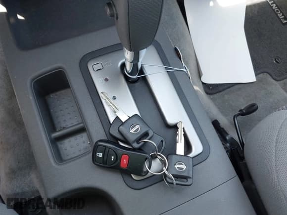 ✅ 2018 Nissan Frontier SV • VIN: 1N6AD0ER5JN739687 • Lot: 43012851. Listed on IAAI with 84,692 mi. Free auction sales archive from the USA and detailed vehicle history report at DreamBid. Image 11.