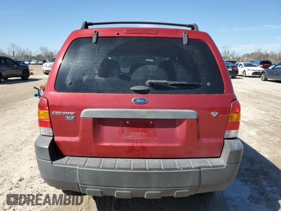 ✅ 2005 Ford Escape XLT • VIN: 1FMYU931X5KD17954 • Lot: 49883795. Listed on Copart with 185,357 mi. Free auction sales archive from the USA and detailed vehicle history report at DreamBid. Image 6.