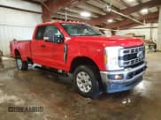 ✅ 2024 Ford F-250 • VIN: 1FT8X2BN5REE73413 • Lot: 49548495. Wystawiony na Copart z przebiegiem 2 900 mil. Bezpłatny archiwum sprzedaży aukcyjnych z USA i szczegółowy raport historii pojazdu na DreamBid. Zdjęcie 4.