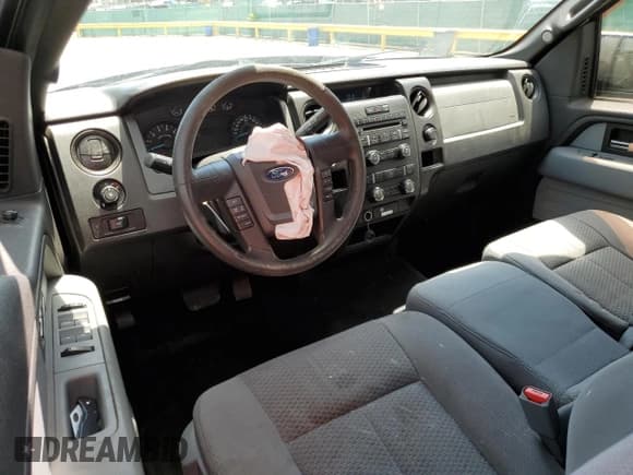 ✅ 2013 Ford F-150 XL • VIN: 1FTFX1EF4DFC99603 • Лот: 61094315. Опубликован ранее на Copart с пробегом 148 899 миль. Бесплатный доступ к архиву аукционных продаж из США и подробный отчёт об истории автомобиля на DreamBid. Изображение 8.