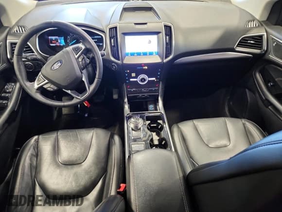 ✅ 2020 Ford Edge Titanium • VIN: 2FMPK4K91LBA31879 • Lot: 92011495. Wystawiony na Copart z przebiegiem 108 706 mil. Bezpłatny archiwum sprzedaży aukcyjnych z USA i szczegółowy raport historii pojazdu na DreamBid. Zdjęcie 8.