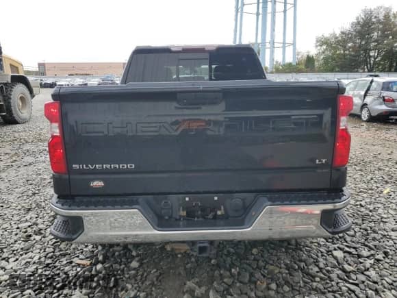 2019 Chevrolet Silverado 1500 LT с VIN 3GCUYDED4KG105605, выставлен на аукционе Copart как лот 85872695 с пробегом 85 312 миль миль и Списание • Salvage title. История ставок и продаж доступна на DreamBid. Изображение 6.