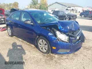 ✅ 2013 Chevrolet Cruze LS • VIN: 1G1PA5SH6D7120130 • Lot: 43256118. Listed on IAAI with 106,722 mi. Free auction sales archive from the USA and detailed vehicle history report at DreamBid. Image 1.