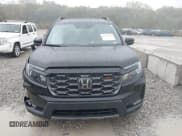 ✅ 2022 Honda Passport TrailSport • VIN: 5FNYF8H67NB009456 • Lot: 43386572. Listed on IAAI with 47,428 mi. Free auction sales archive from the USA and detailed vehicle history report at DreamBid. Image 12.