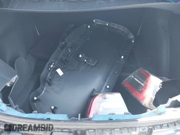 ✅ 2023 Tesla Model 3 • VIN: 5YJ3E1EAXPF621649 • Lot: 43008590. Listed on IAAI with 8,259 mi. Free auction sales archive from the USA and detailed vehicle history report at DreamBid. Image 20.