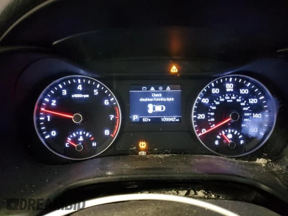 ✅ 2020 Kia Forte FE • VIN: 3KPF24AD2LE191252 • Lot: 90249715. Listed on Copart with 109,342 mi. Free auction sales archive from the USA and detailed vehicle history report at DreamBid. Image 9.