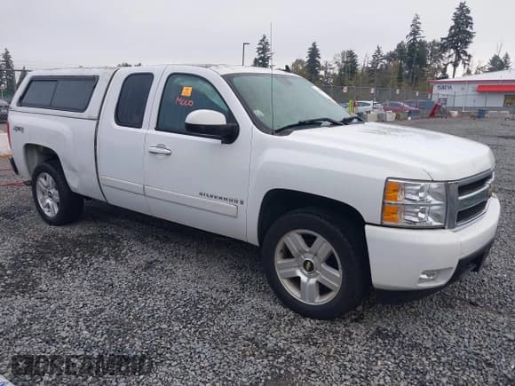 ✅ 2007 Chevrolet Silverado 1500 1LT • VIN: 1GCEK19J17Z608164 • Lot: 43364580. Wystawiony na IAAI z przebiegiem 23 343 mil. Bezpłatny archiwum sprzedaży aukcyjnych z USA i szczegółowy raport historii pojazdu na DreamBid. Zdjęcie 1.