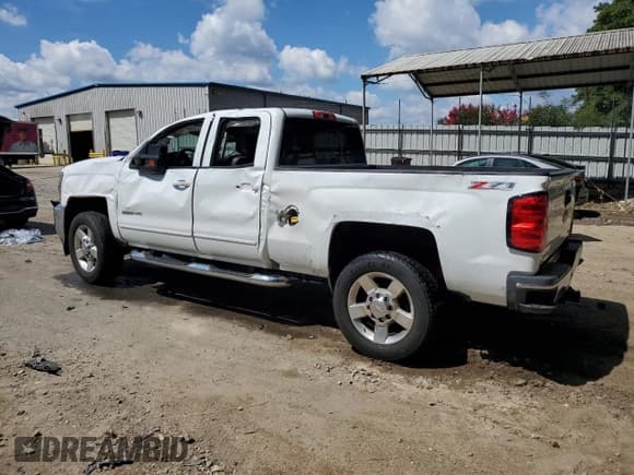 ✅ 2016 Chevrolet Silverado 2500HD LT • VIN: 1GC2KVEG1GZ407479 • Lot: 66373795. Wystawiony na Copart z przebiegiem 97 886 mil. Bezpłatny archiwum sprzedaży aukcyjnych z USA i szczegółowy raport historii pojazdu na DreamBid. Zdjęcie 2.