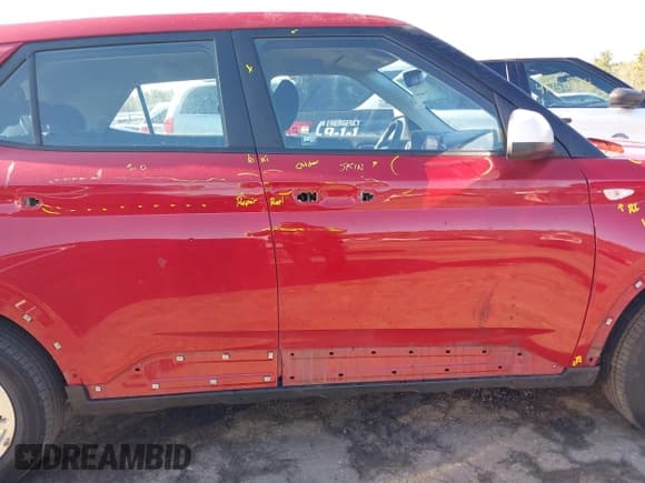 ✅ 2021 Hyundai Venue SE • VIN: KMHRB8A37MU126746 • Lot: 41753421. Listed on IAAI with 49,928 mi. Free auction sales archive from the USA and detailed vehicle history report at DreamBid. Image 19.