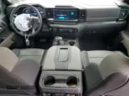 ✅ 2022 Chevrolet Silverado 1500 ZR2 • VIN: 3GCUDHEL1NG591935 • Лот: 57356935. Опубликован ранее на Copart с пробегом 26 599 миль. Бесплатный доступ к архиву аукционных продаж из США и подробный отчёт об истории автомобиля на DreamBid. Изображение 8.